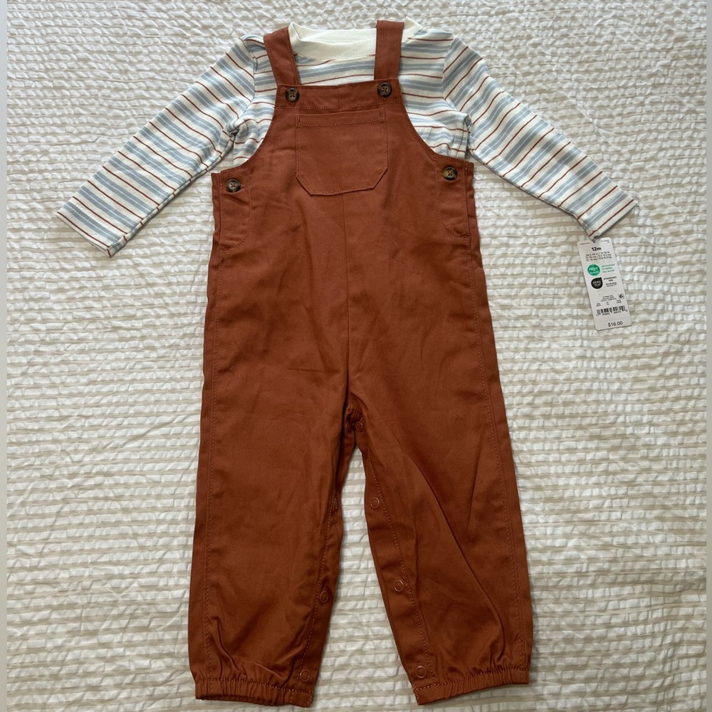Carter’s two piece set